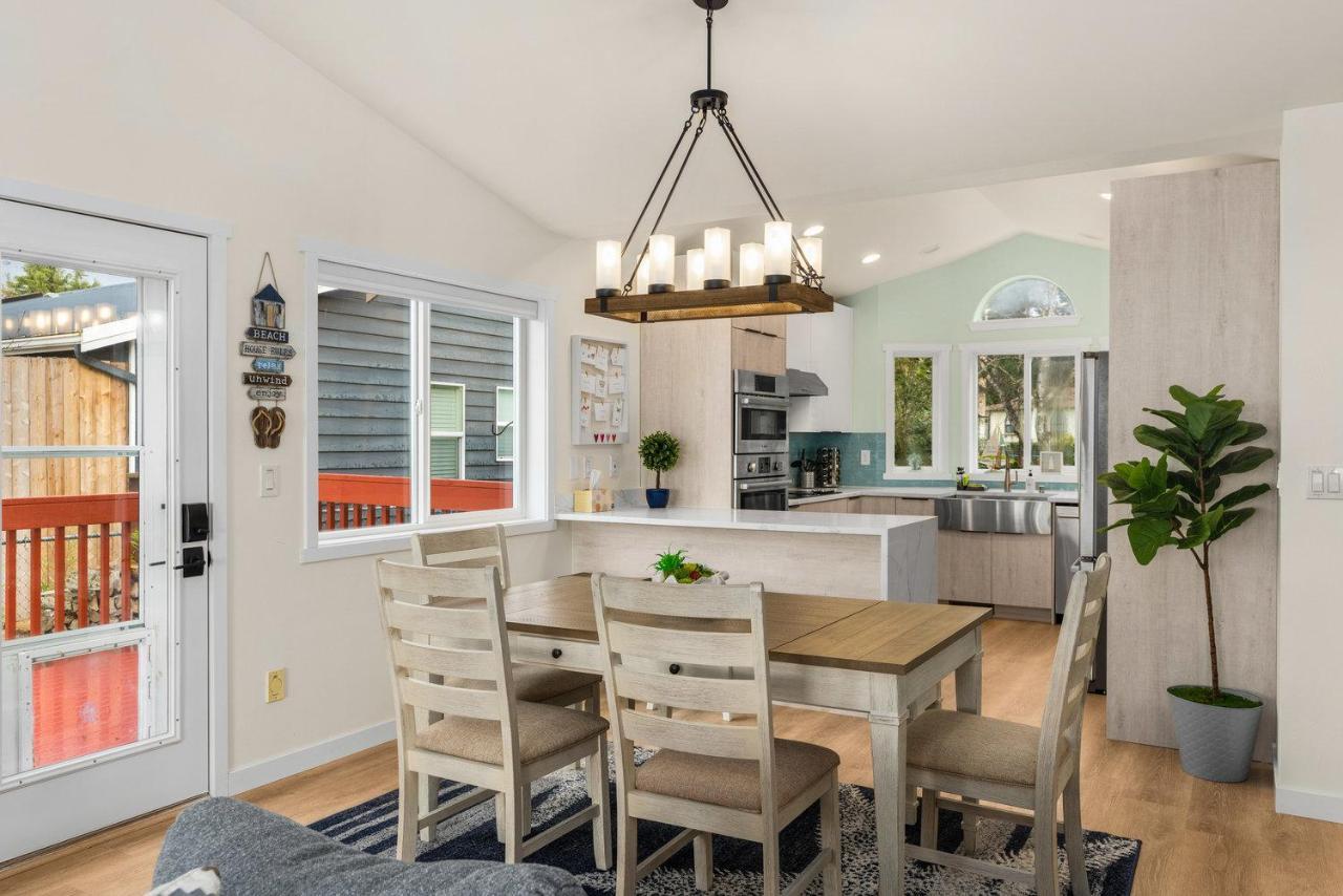 @ Marbella Lane - Wave House, Your Oceanfront Retreat! Holiday home *